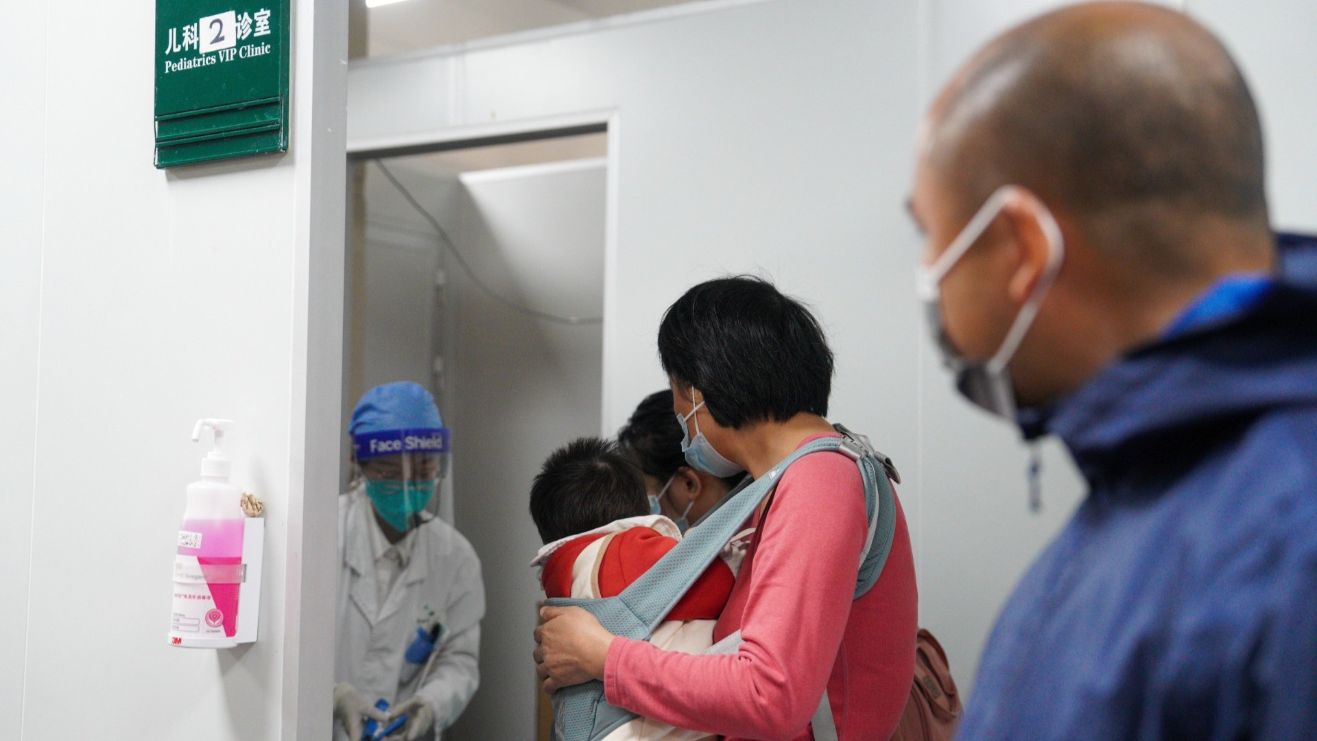 Shenzhen warns of medium influenza risk