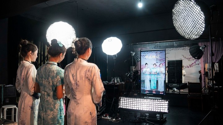 新大众文艺，在互联网的土壤里生长