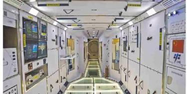 Airshow China displays life-size Tiangong space station replica Airshow China displays life-size Tiangong space station replica