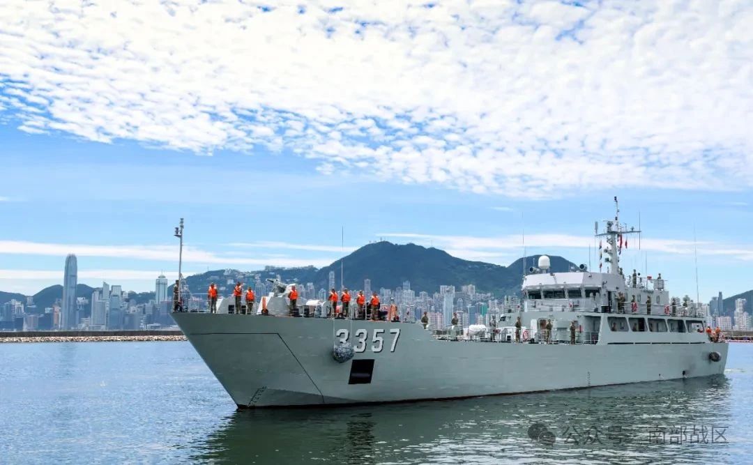 ▲海军换进部队抵达军营