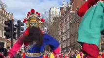 当英歌踏上“英歌land”,再次证明文化就是世界的 当英歌踏上“英歌land”,再次证明文化就是世界的