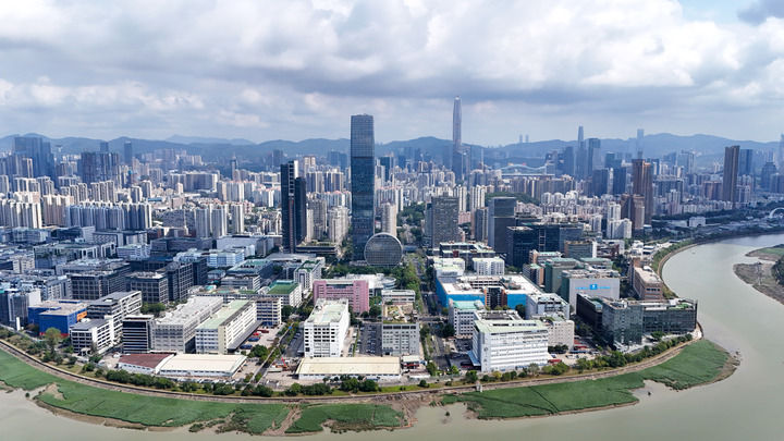 位于粤港澳大湾区的河套深港科技创新合作区（2025年4月24日摄，无人机照片）。新华社记者 梁旭 摄