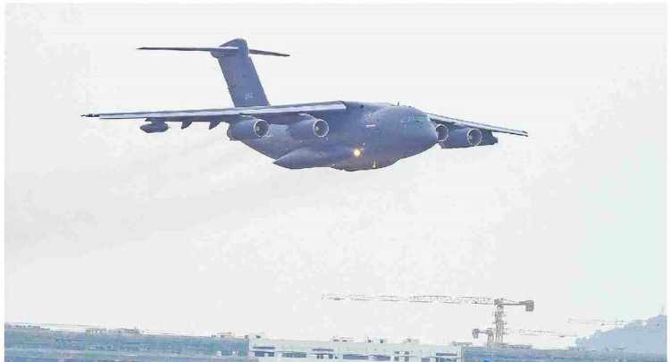 第十四届中国航展即将开幕 歼-20运油-20珠海“展翅”
