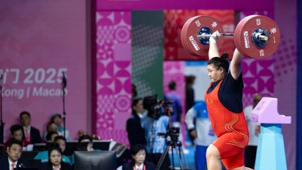 十五运会女子举重比赛收官，李闫获女子+87公斤级冠军