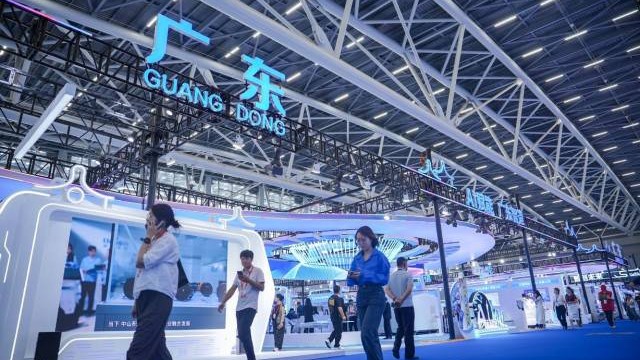 省委书记省长巡馆中博会，传递一个重要信号