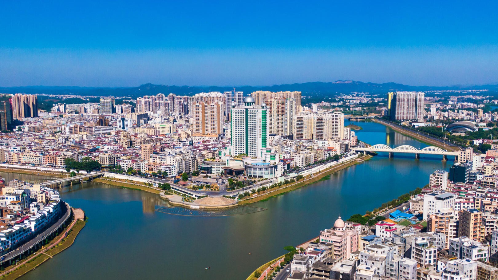 Guangdong's Huazhou nominated for National Civilized City Award