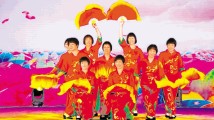“民星”展才艺 村晚聚乡情 “民星”展才艺 村晚聚乡情