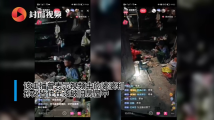 “慈善主播”拍视频给村里老人发钱?真相来了! “慈善主播”拍视频给村里老人发钱?真相来了!