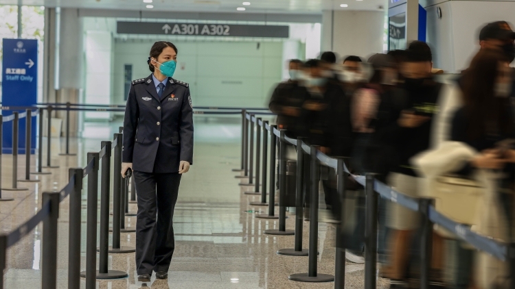 广州边检2025年出入境客流超1800万人次，同比增长19%