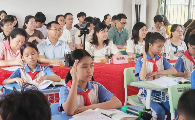 云城区思劳镇：城乡优课展风采 数字教研助振兴