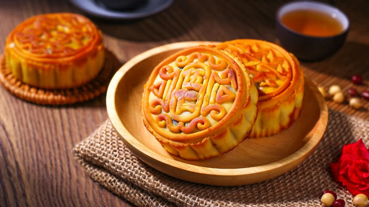 中秋佳节到！月饼这样吃，解馋不伤身