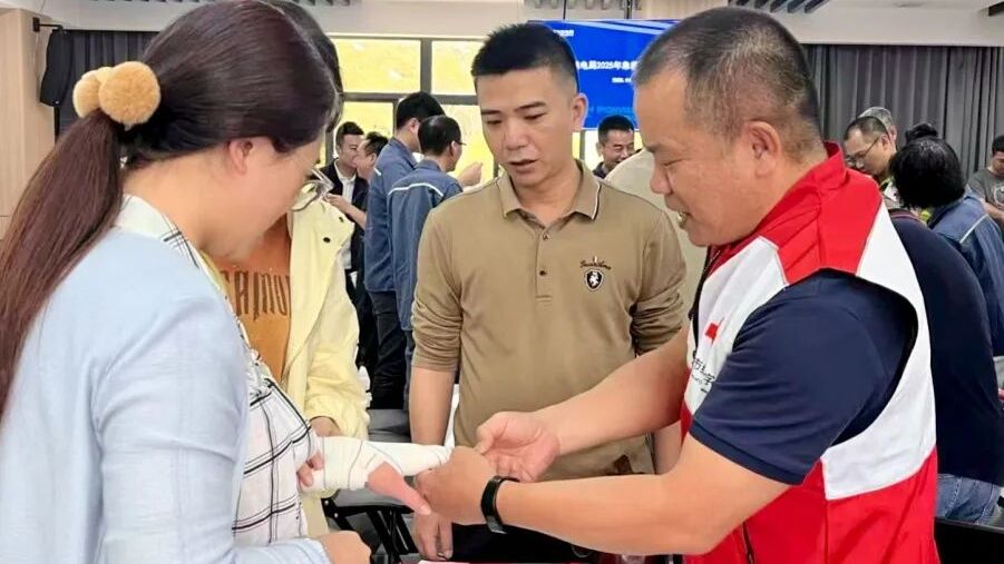 学急救、会救命！这些培训把“生命防线筑在身边”