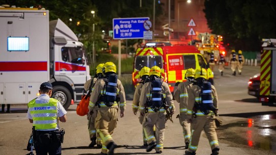 香港消防处：已完成灭火程序 后续将全力救援