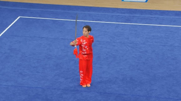 恭喜！中国选手金哲典夺得武术男子刀术金牌
