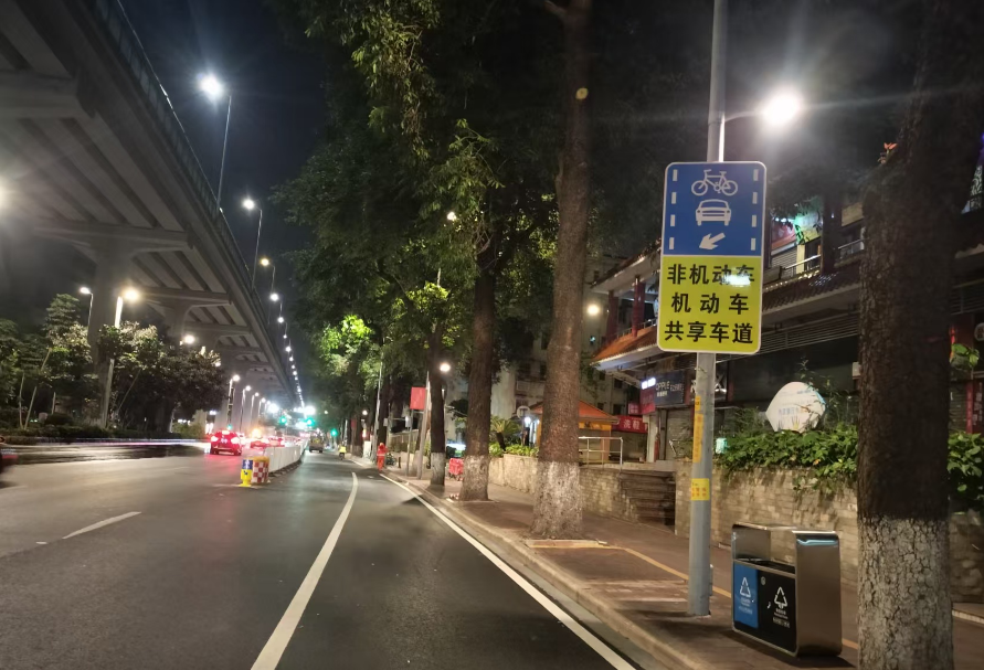 广州全市已设置“机非共享车道”40条