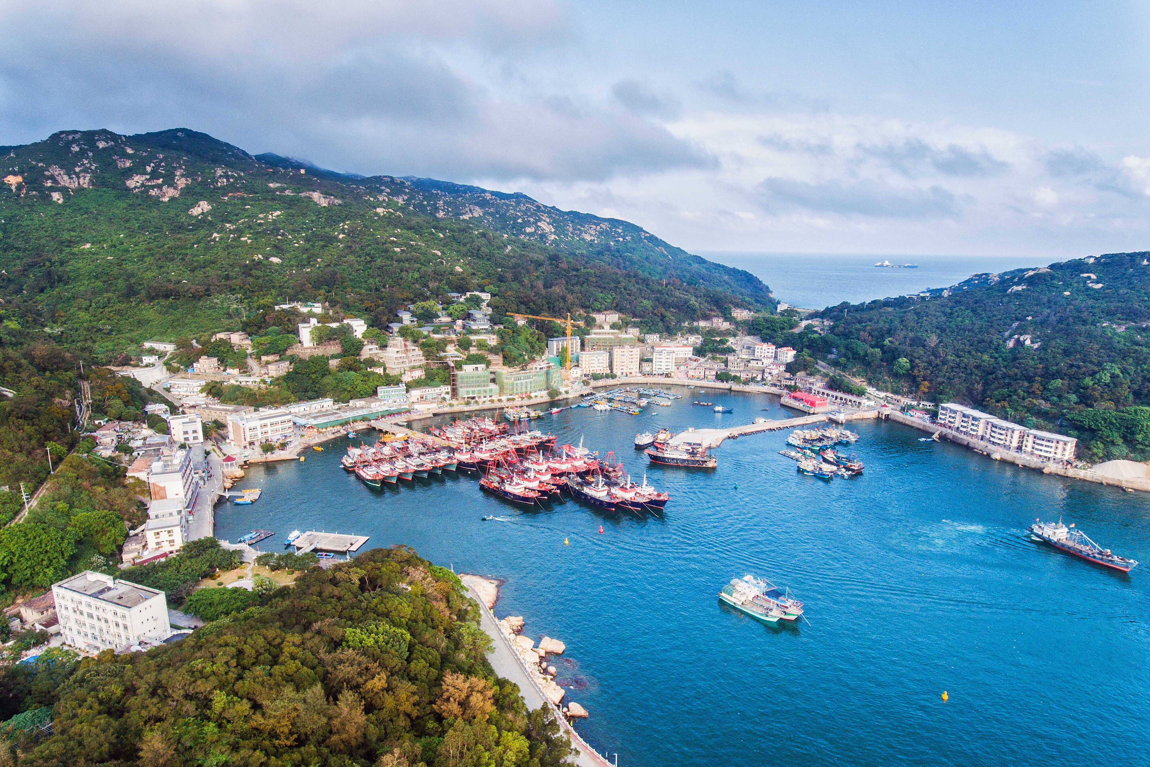 图为俯瞰珠海桂山岛