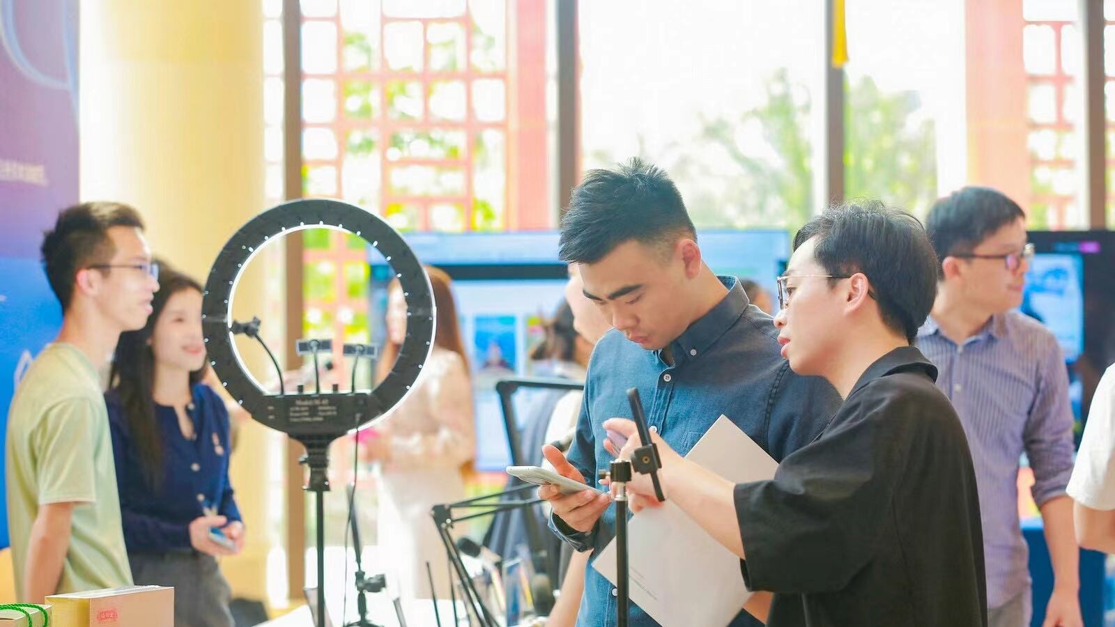 Jiangmen gathers cross-border e-commerce resources for local enterprises