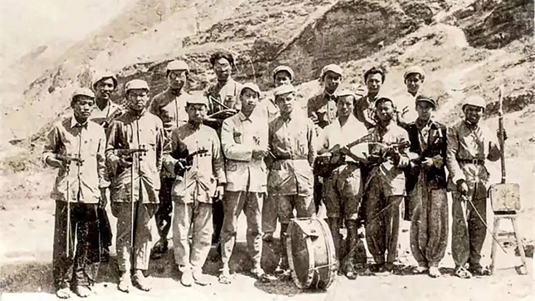 台山赴延安青年在《黄河大合唱》首演中的精彩瞬间