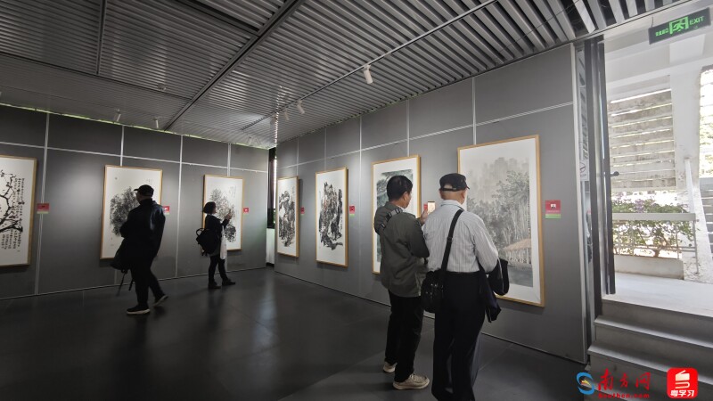 画展现场