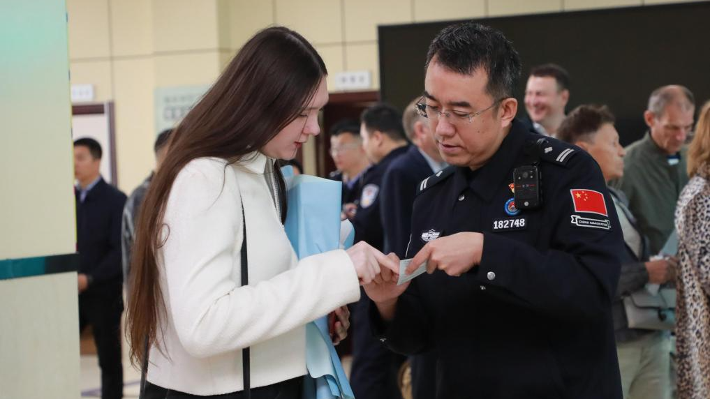 Russian travelers enter China visa-free as new policy takes effect