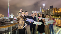 Global content creators enjoy Cantonese food and Pearl River Night Cruise during GDToday Salon Global content creators enjoy Cantonese food and Pearl River Night Cruise during GDToday Salon