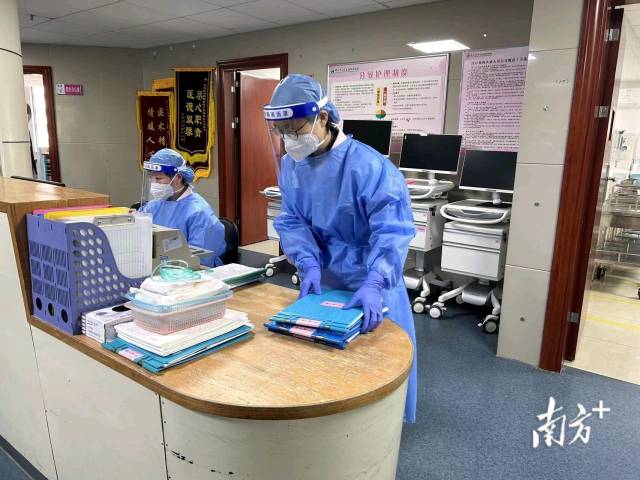 从6万降至1.9万！广州发热患者就诊高峰已过，重症患者明显增多