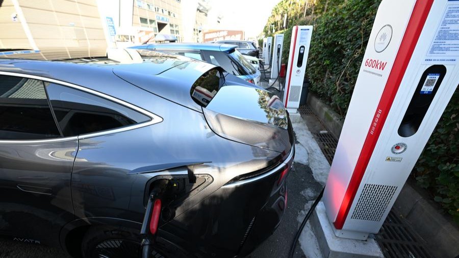 Behind China's tipping point of NEVs outselling fuel cars -- dawning of supercharging