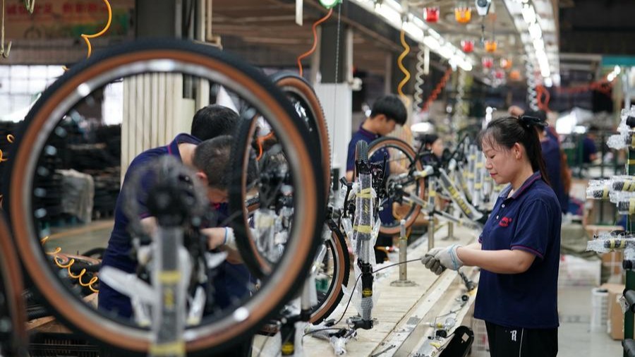 Number of China's manufacturing firms tops 6 mln