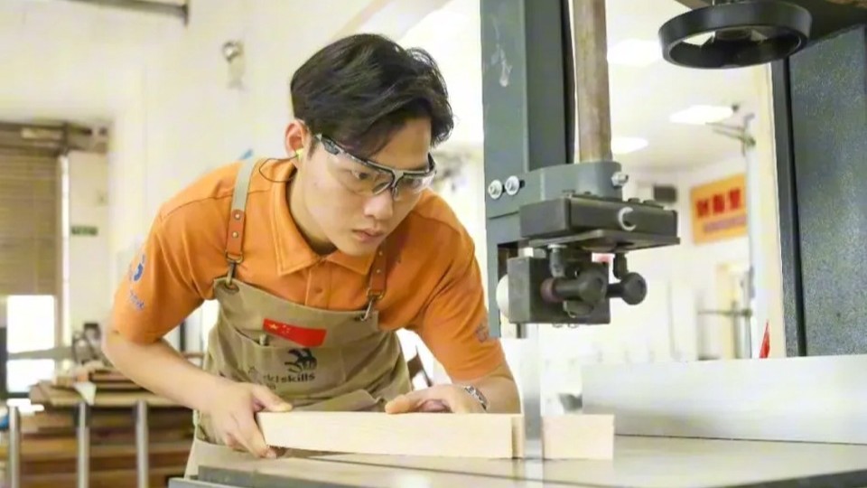 Dongguan vocational school graduate wins gold at the "Skills Olympics"!