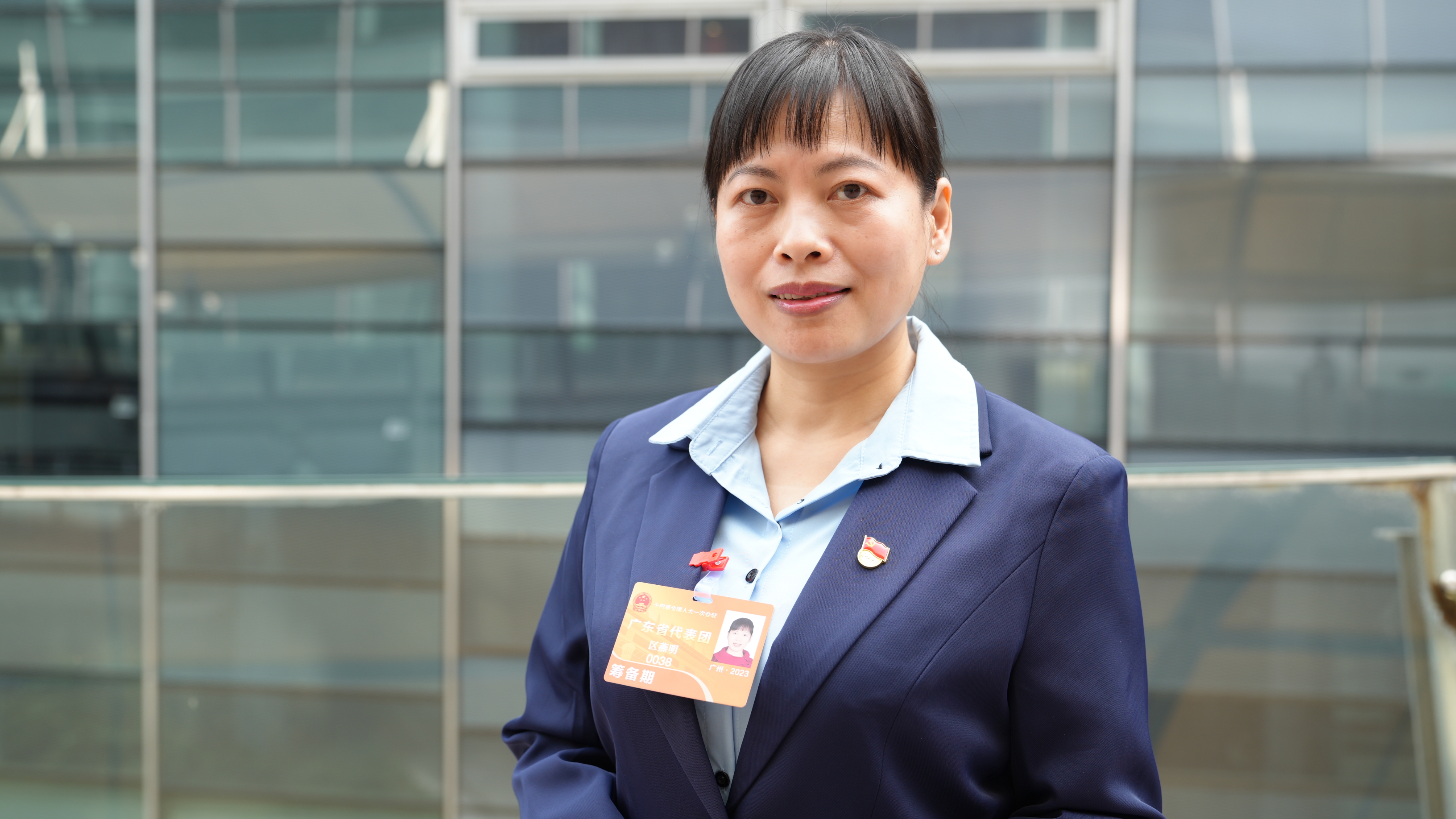 全国人大代表区燕明接受记者采访 摄/张琪达