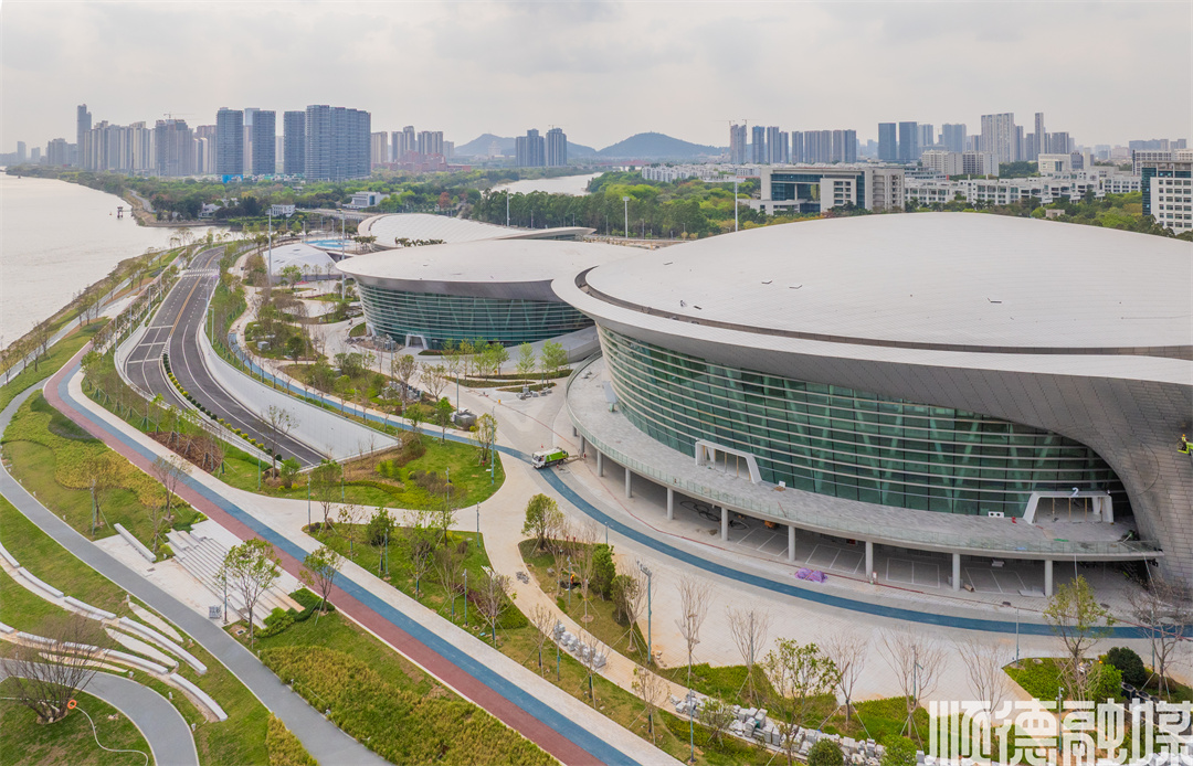 德胜体育中心项目。