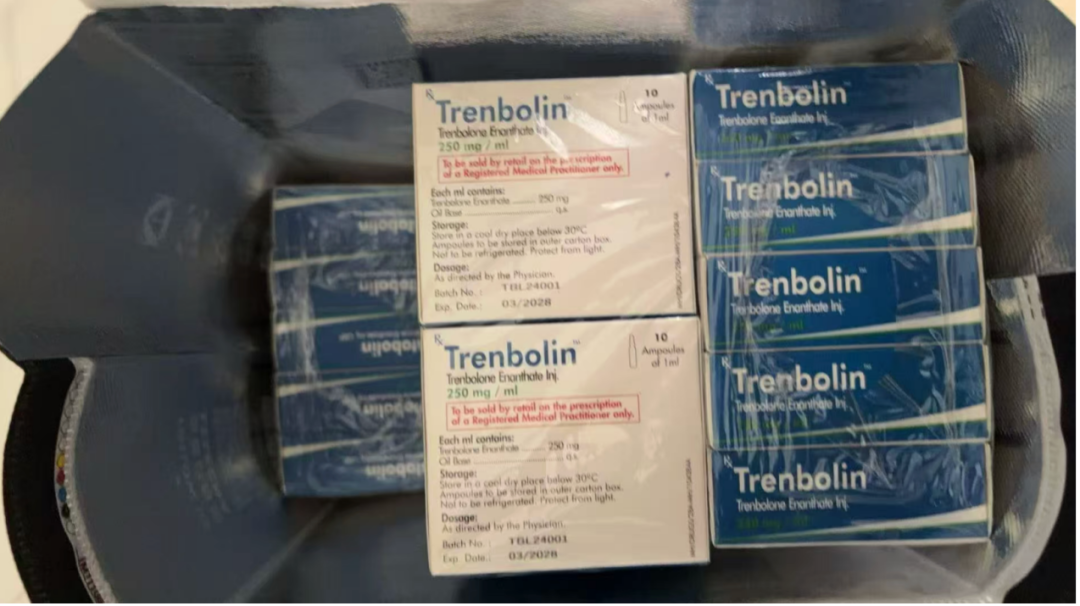 一位药贩售卖的进口类固醇药物“群勃龙”。受访者供图