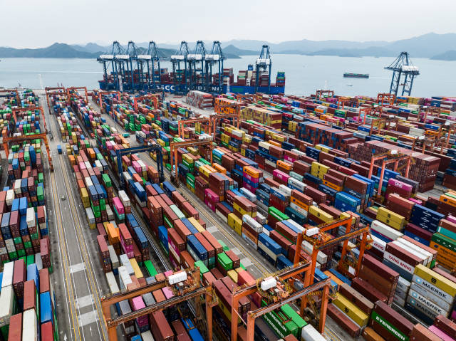 一片繁忙的盐田港 一片繁忙的盐田港