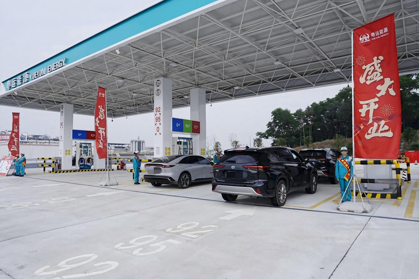 升级粤运能源加油站保障高效补给